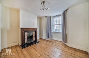 Photo 19- click for photo gallery